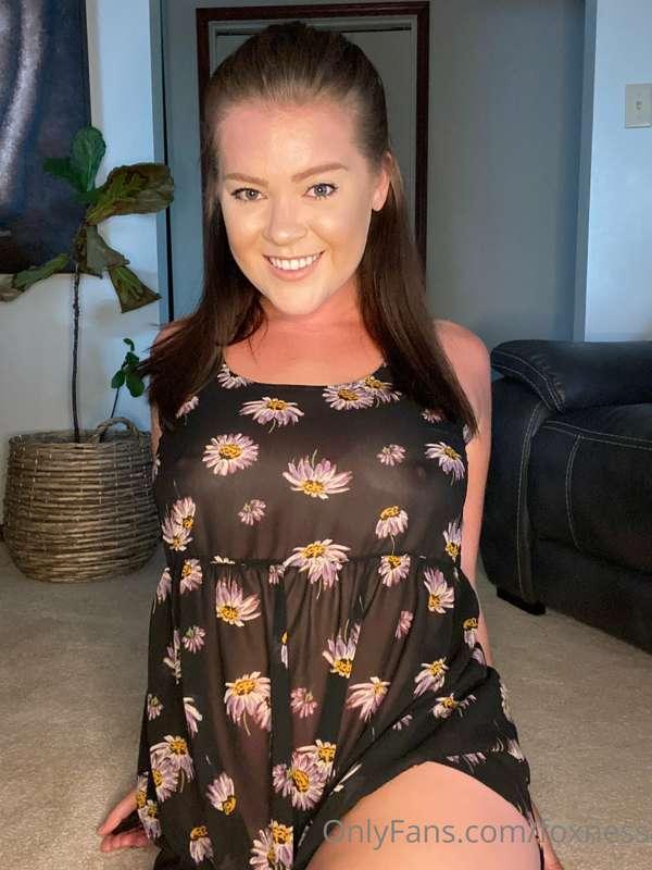 like if you’d suck my nipples through my dress💕