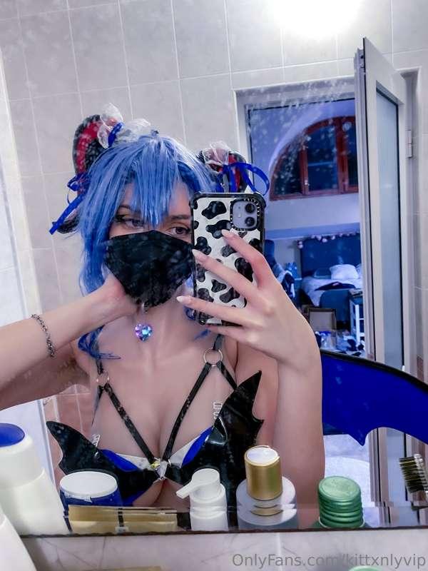 also some mirror selfies <3