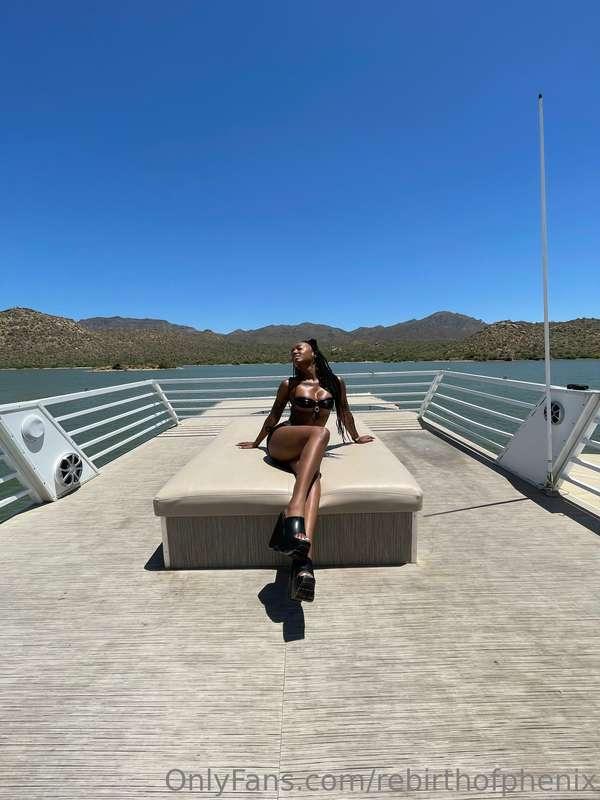 Who let me drive the boat? 🤣😭😭