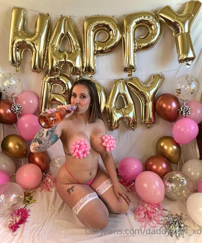 It’s my birthday! Want to spoil me? In honor of my 26th birt..