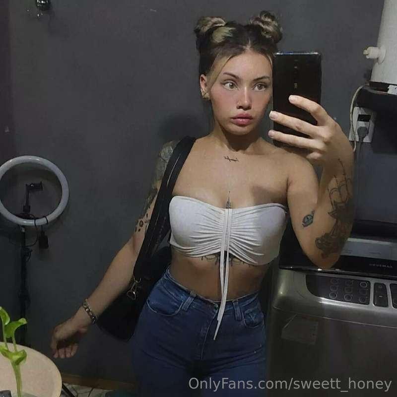 😽