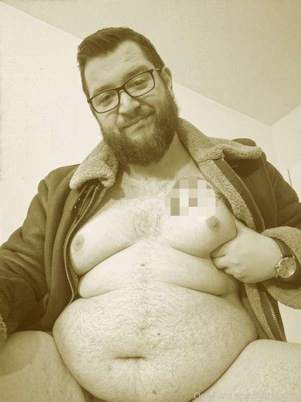 Come baby, fly with this fat pilot😜😘
