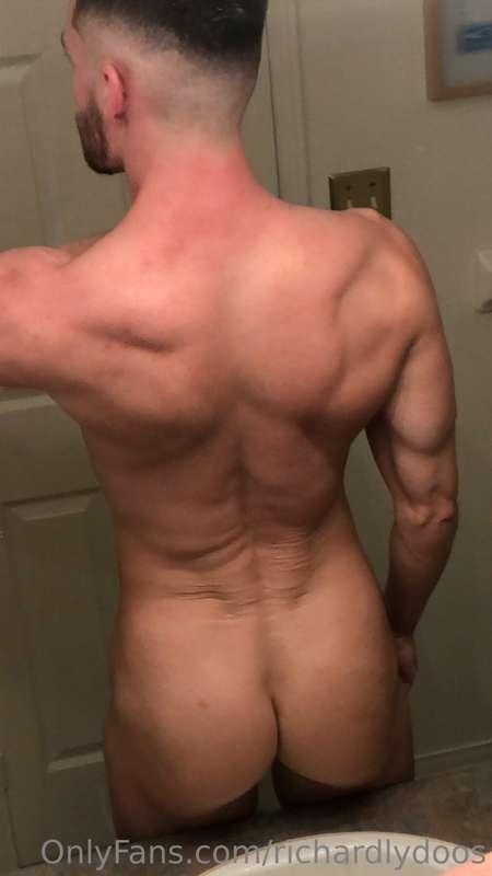 richardlydoos image #1