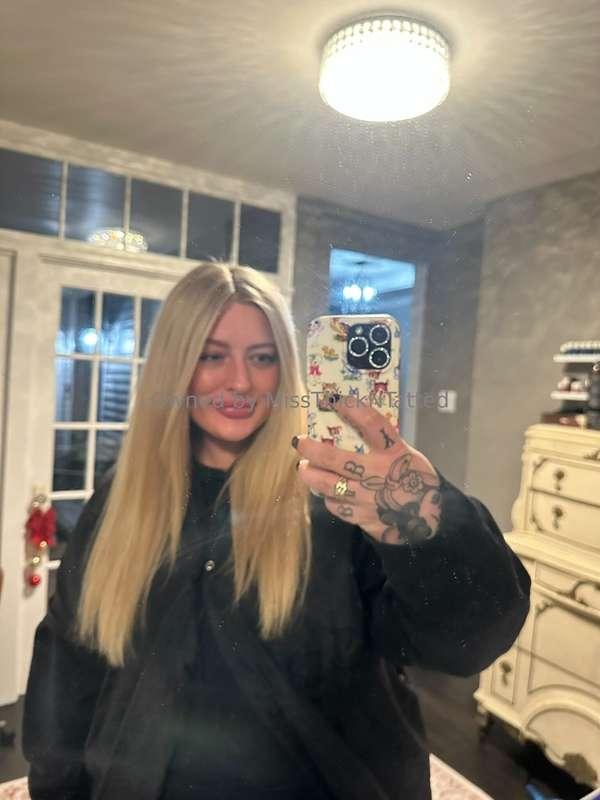 missthickntatted main image