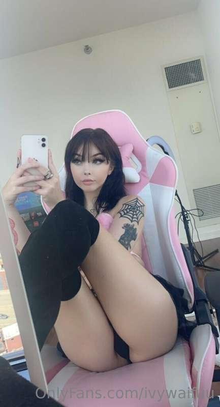 animal crossing time 😸