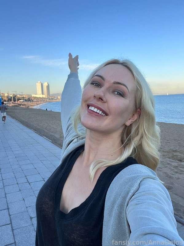 Hey from Barcelona 😜


#outdoor #travel #pretty #sexy #cute #egirl #fyp
