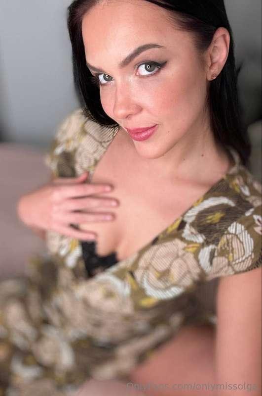 Youpiii c'est le week-end... Rien de prévu pour moi... Tu pa..