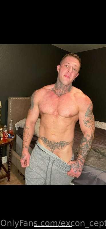 Gunna go live tonight!! 8:00pm! Who’s coming with me? 😈