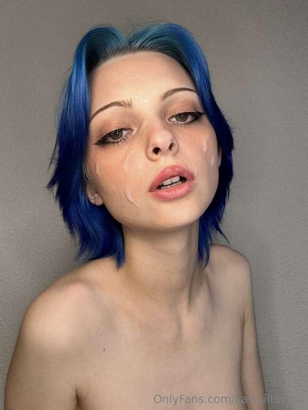 Do you like my new "makeup" ? 🔞💦