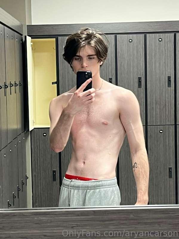 I need your help 😏😈