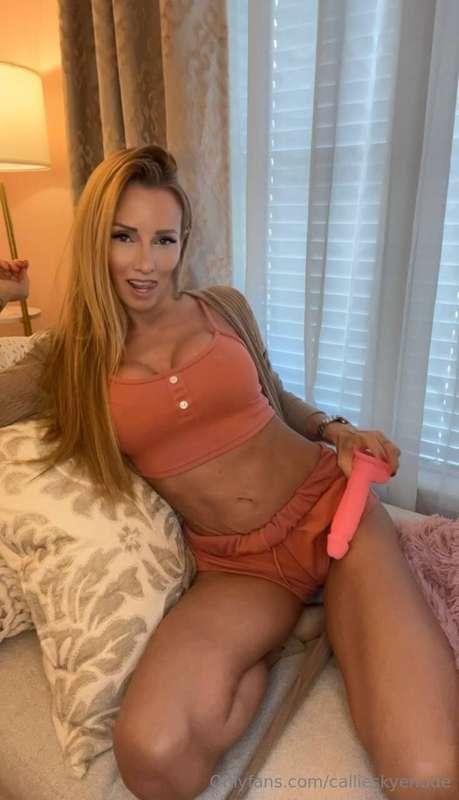 🎥: 🍆🫣 StepMom Wakes up to your Cock in her Face 🫣🍆Don’t tell..