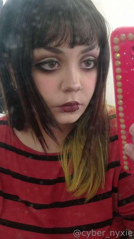 Do you guys like when I post selfies and just normal life st..