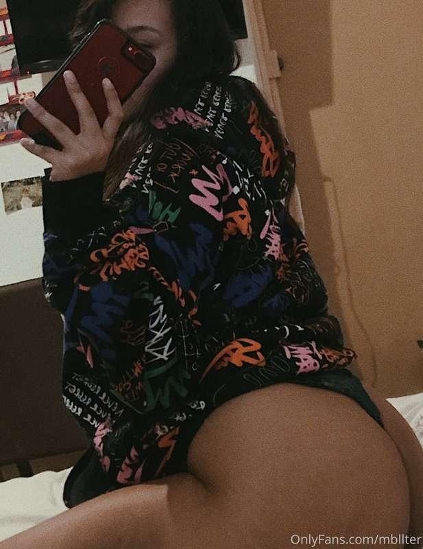 booty pic to make ur day better <3
