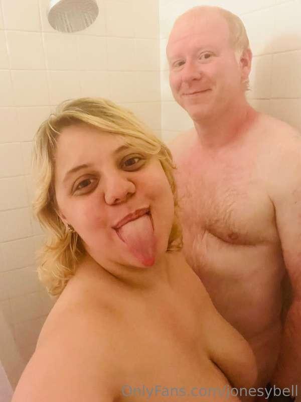 Get the set to see the closeups of after he fucked me to see..