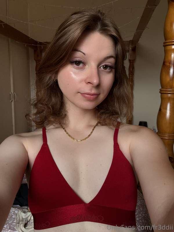 Good morning sir ☺️ do you have any morning wood I can assis..