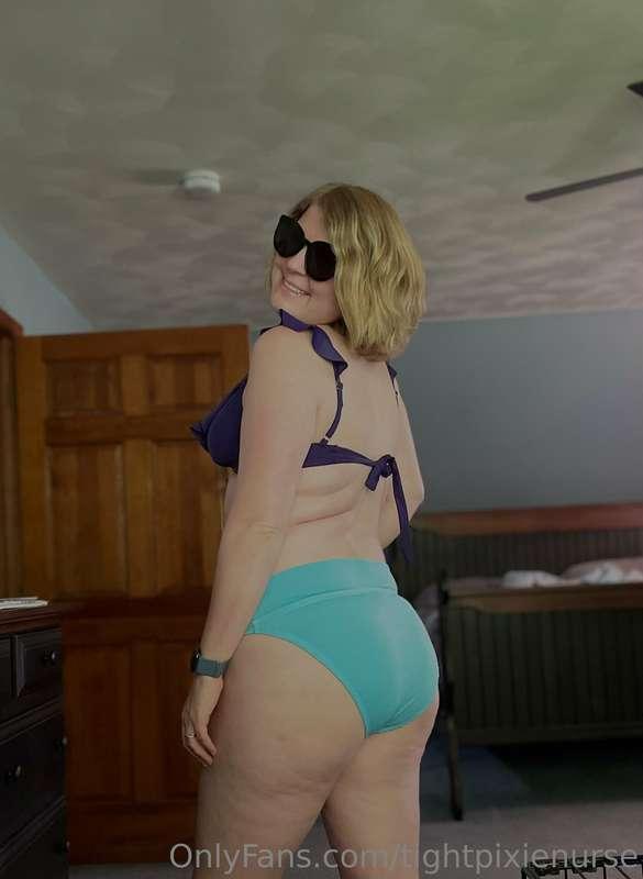 Tip any amount for a free random video of my choice!