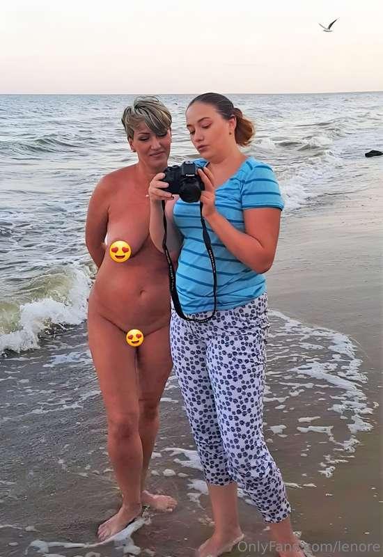 Guys, I want to introduce you to my friend and my photograph..