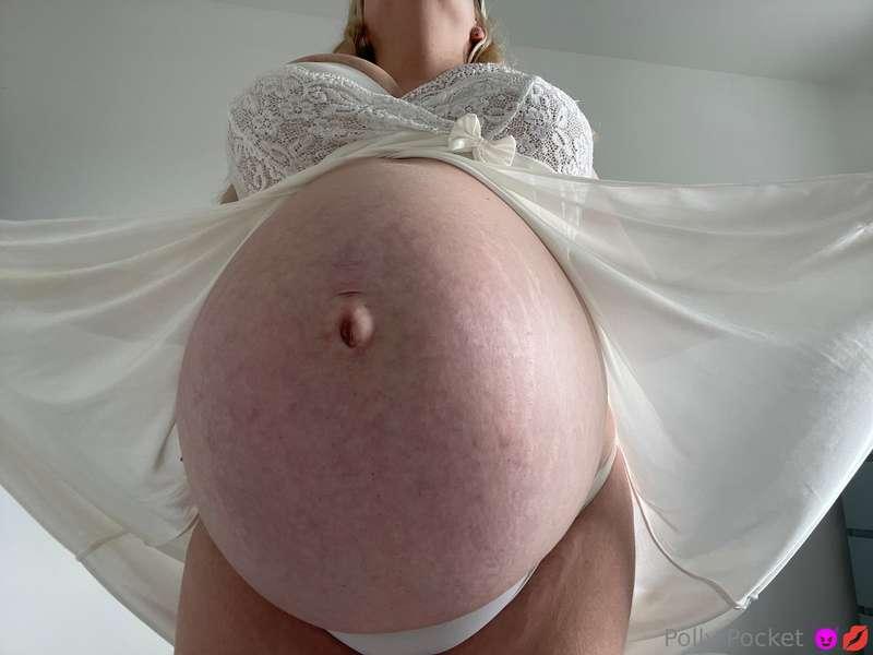 Peekaboo 😜🤰🏼