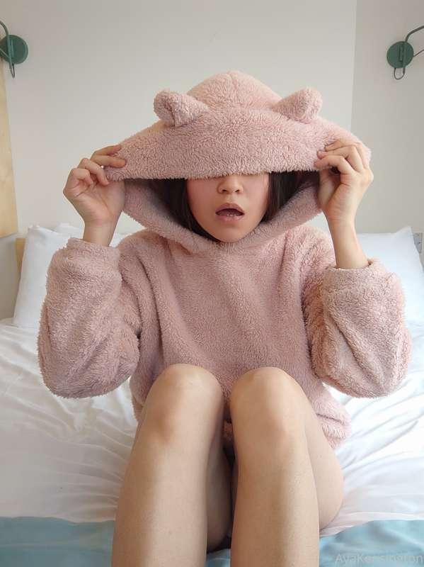 Feeling all floofy and playful. ☁️