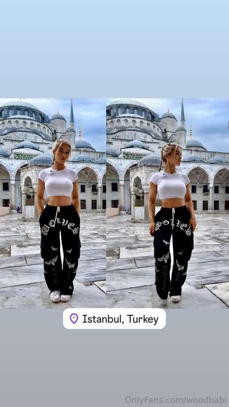 Live RIGHT NOW in Istanbul come hang with me on my Free live..