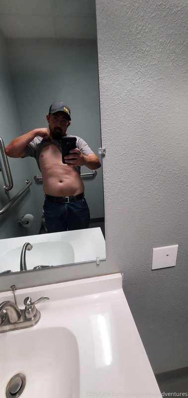 Feeling myself a little today. Do you want to feel me too?