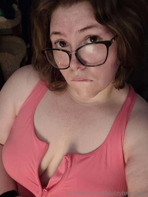 I had to PEEL myself out of these leggings because I was swe..