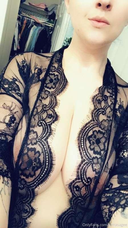 Good morning! :) have a good Monday!