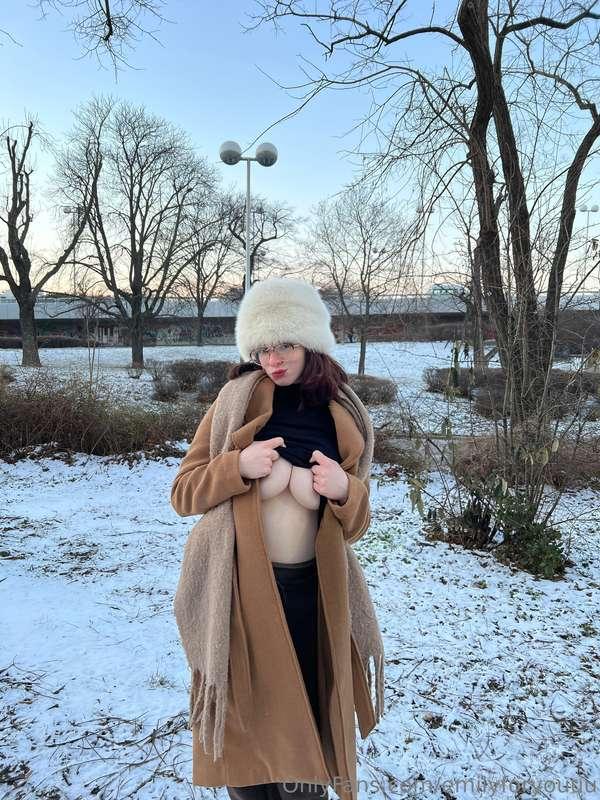 emilyforyouuu image #0