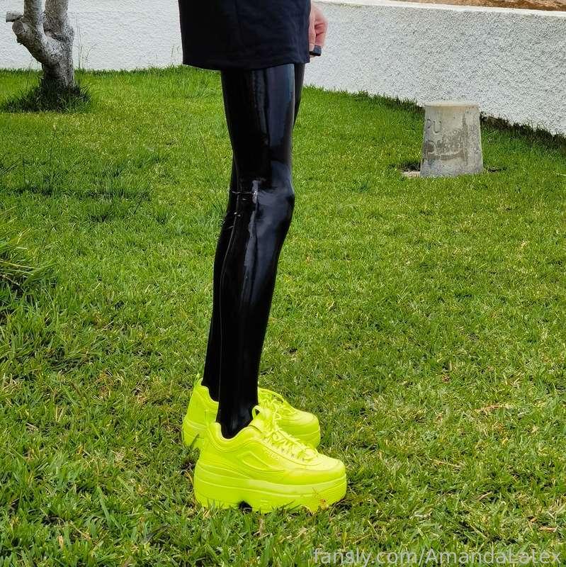 amandalatex image #22