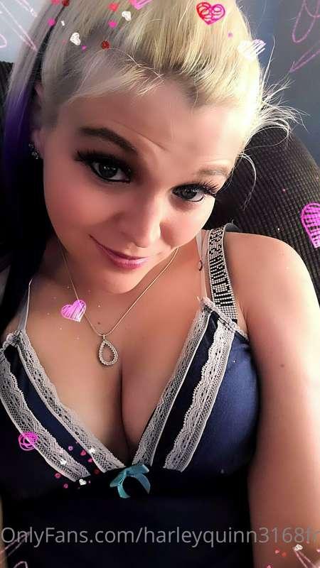 Cum to my vip page to see everything onlyfans.com/harleyquin..