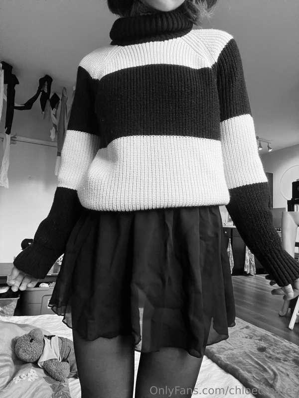 teddy bear cameo🧸 who else is ready for more fall outfits?