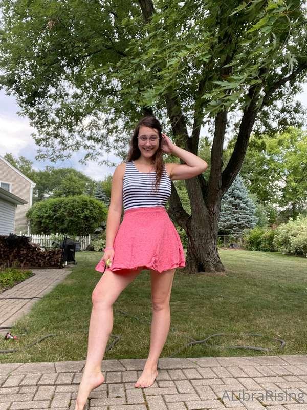 Risky business taking outdoor pics in places people can see ..