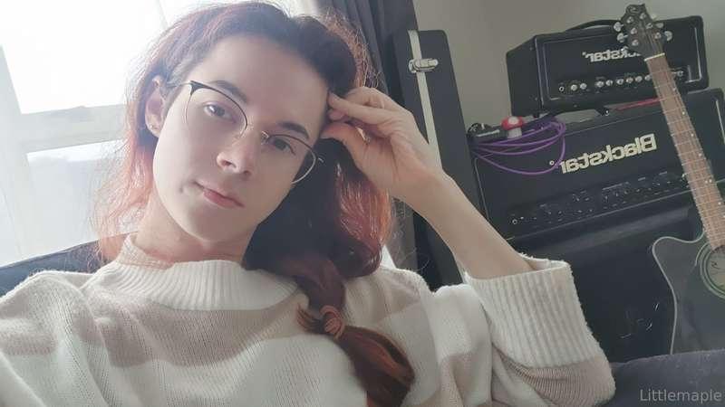 Another safe for work selfie! c: