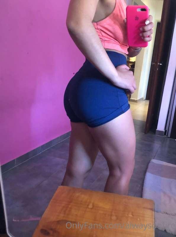 Training legs and buttocks