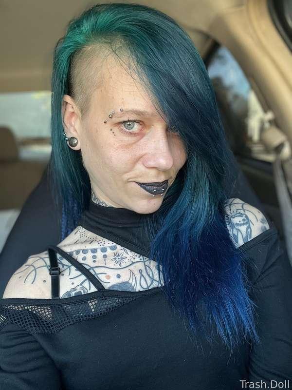 trashdoll image #0