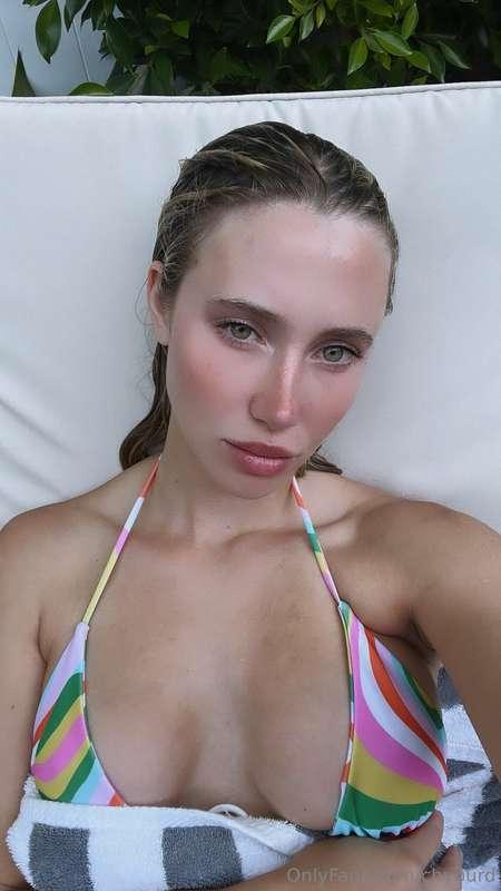 💦