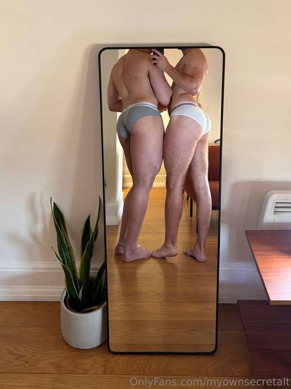 Not used to trying to fit so much ass and thigh into one tin..