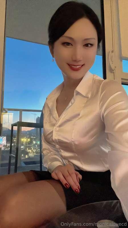 monicalovecd image #6