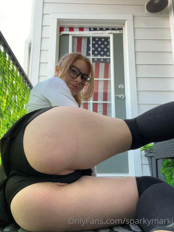 See me pull them to the side➜