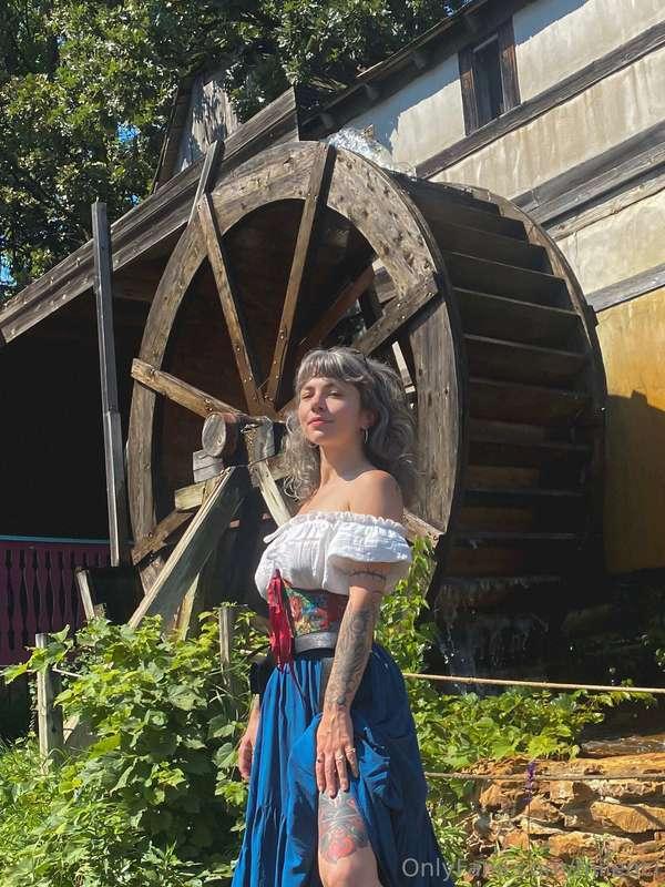 Renaissance Faire 🕊️