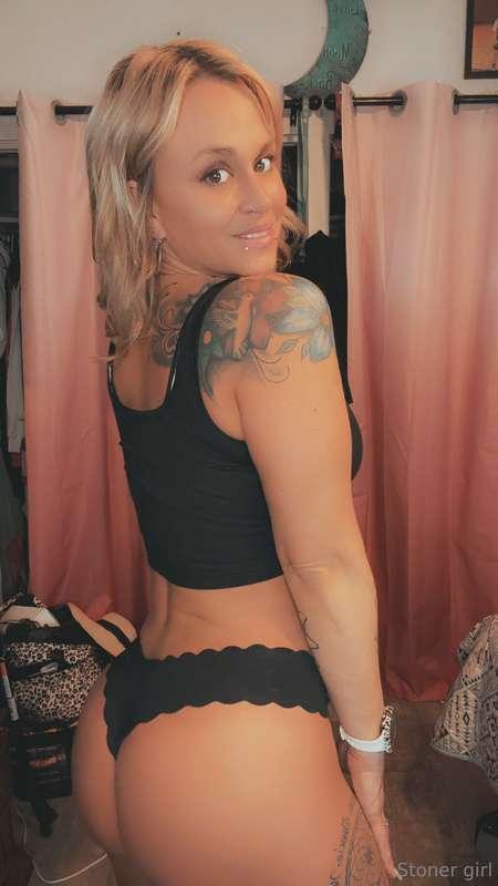 Saturdazeeeee 😘😘😘😘😘😘 hope everyone has a wonderful weekend!!