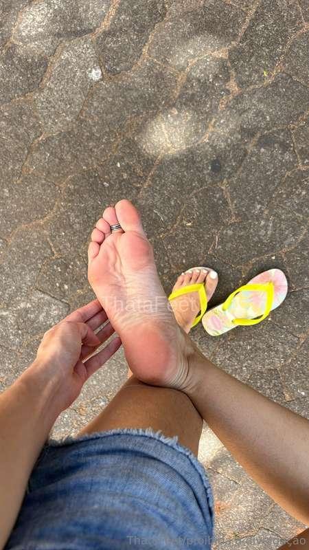 Uma paradinha aqui na rua, nesse sol quente 🥵