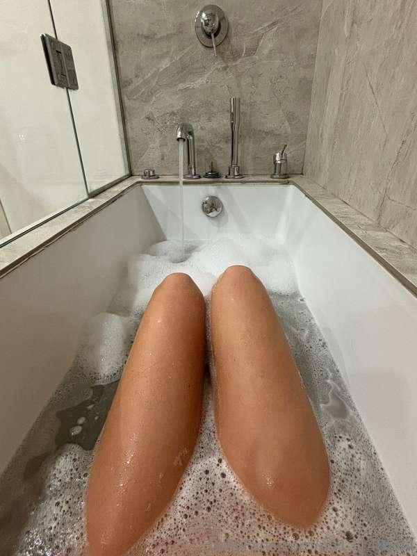 a little break for yourself 🫧 Water, foam, and no rush 😊 do ..