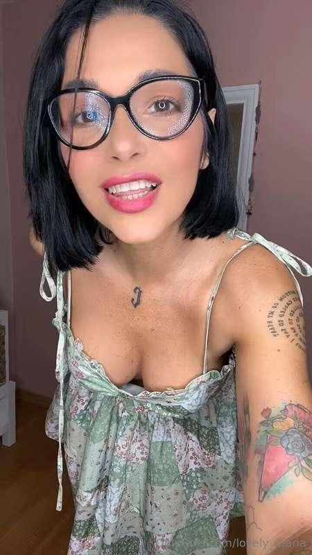 what i’m about to show is definitely NSFW… 😈 want in? slide ..