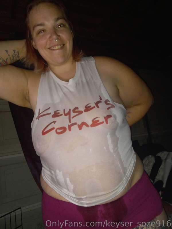 Nothing like a wet tee on a wet kitten... subscribe to @kitt..