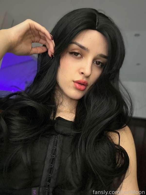 lorimoon image #1