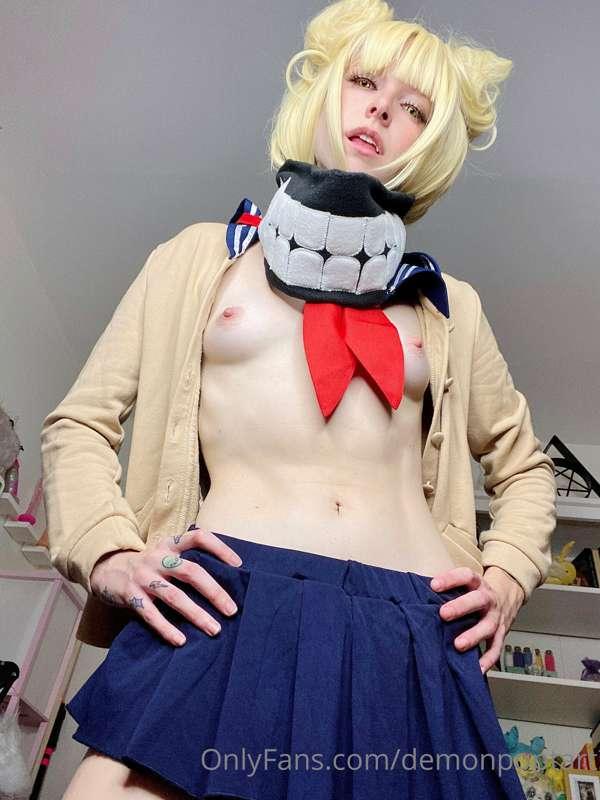 A little Himiko Toga to start the week off right! 🖤🔪 i filme..