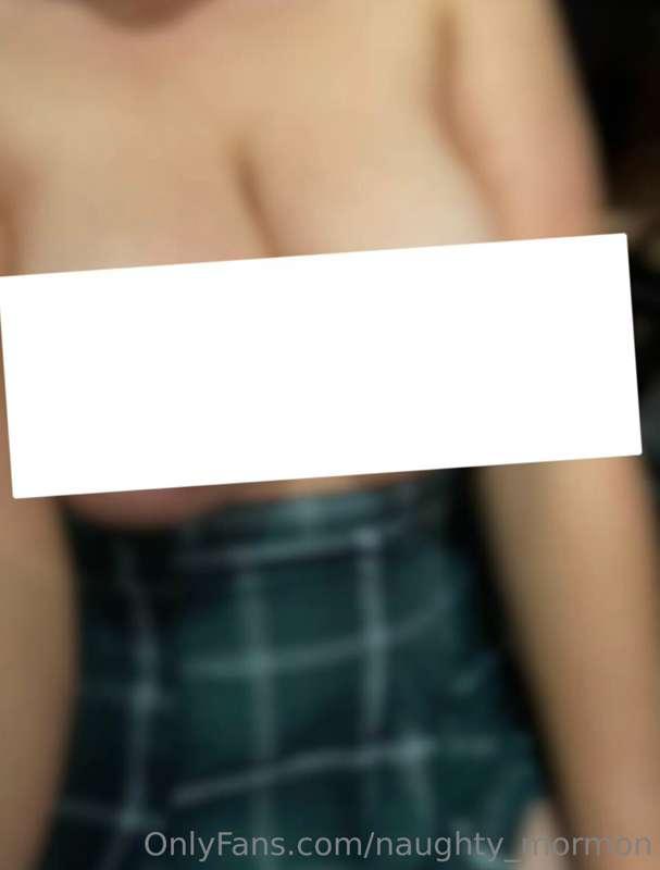 Had an awesome video chat with a fan! He made my pussy so sw..