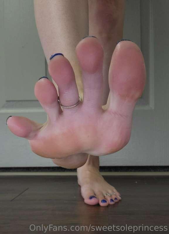 Whenever I'm quite for a bit, just know it's pedicure weeken..