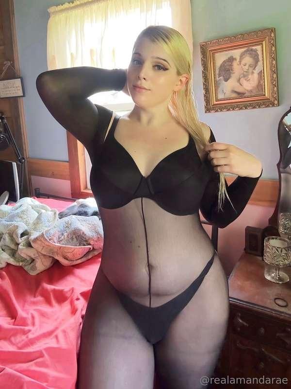 Do you like black on me, or off me 🖤